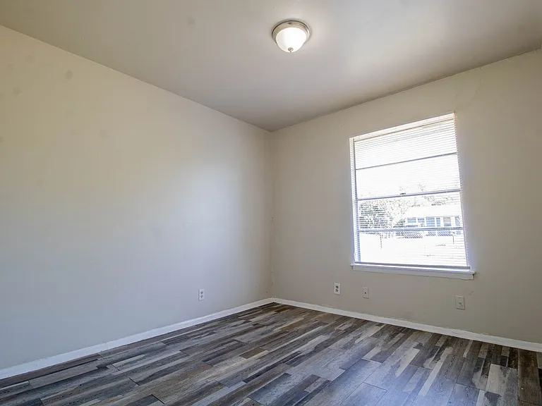 5822 Branch Valley — Photo 18