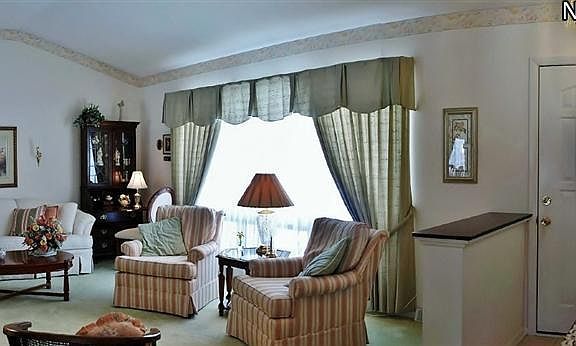 3rd image of 4590 Ashbury Park Dr