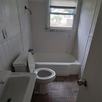 5th image of 5334 Taos Dr