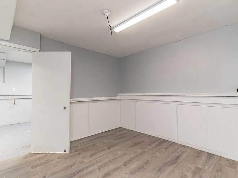 261 Skyline Dr — Photo 7