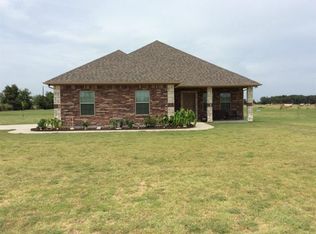 204 County Road 1155, Bonham, TX 75418