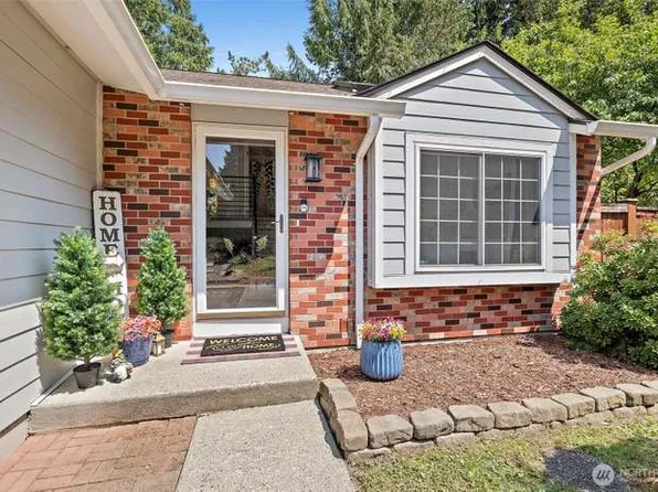 2522 230th Ave NE, Sammamish, WA 98074