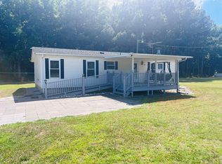 17294 Ross Ln, Bloxom, VA 23308