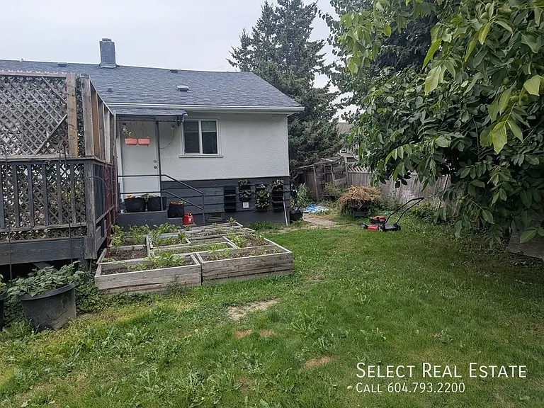 46638 Cedar Ave — Photo 17