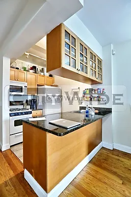 Rented by City Wide Apartments | media 3