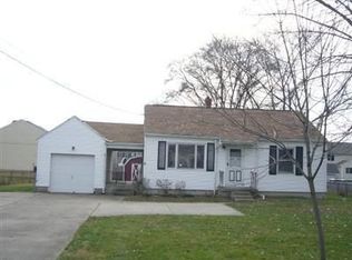 5583 Trenton Rd, Trenton, OH 45067