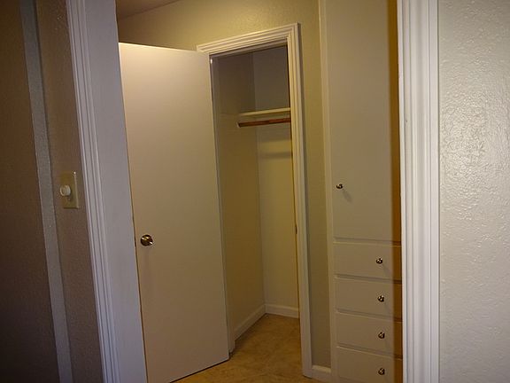 2nd image of 1715 N St APT 5
