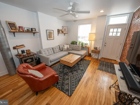 1809 S Hicks St, Philadelphia, PA 19145