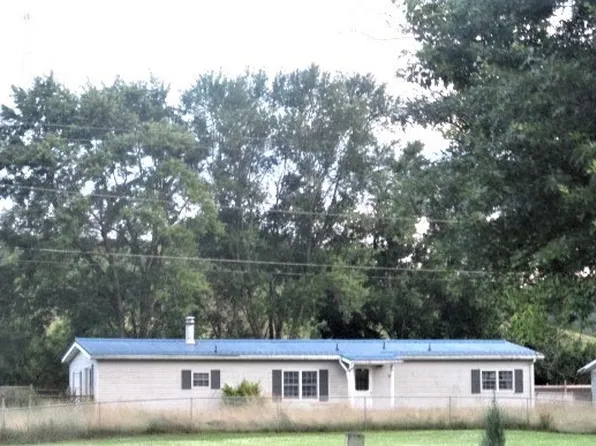 313 Water St, Jewett, OH 43986