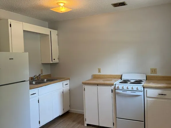 2600 S Beech St Unit O, Pine Bluff, AR 71603