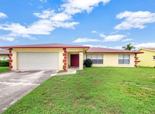 3820 Heath Cir S, West Palm Beach, FL 33407