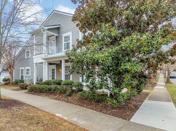 8301 Saint Danasus Dr, Nashville, TN 37211