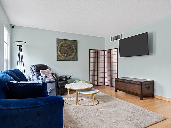 3rd image of 11718 Casa Grande Dr