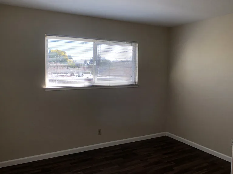1275 Alice Dr #4 — Photo 8