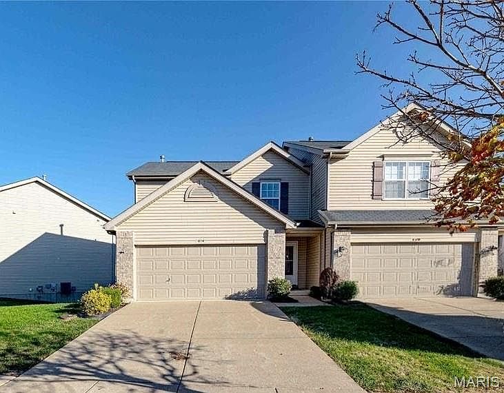 1st image of 618 Country Heights Dr