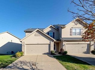 618 Country Heights Dr, Lake Saint Louis, MO 63367