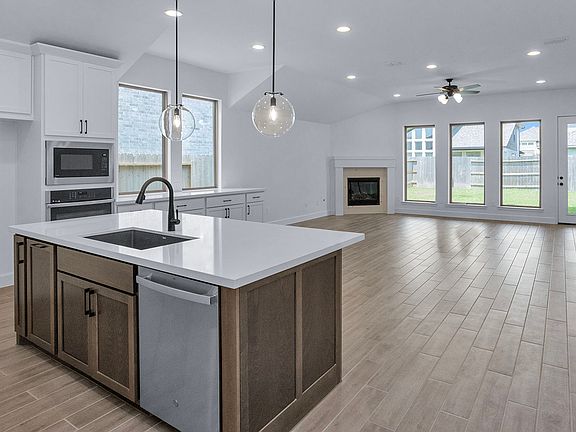 3rd image of 21122 Cove Coast Dr