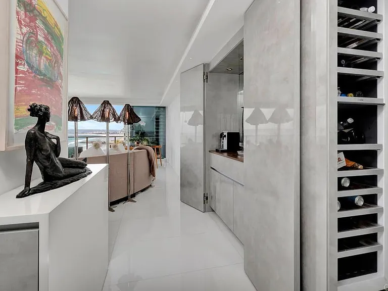 1760 Avenida Del Mundo #504 — Photo 3