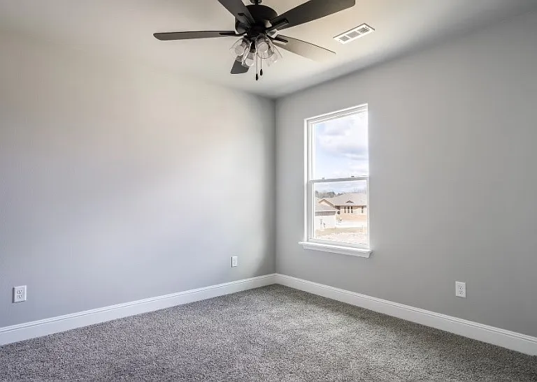 2121 Bluebonnet Ln — Photo 8