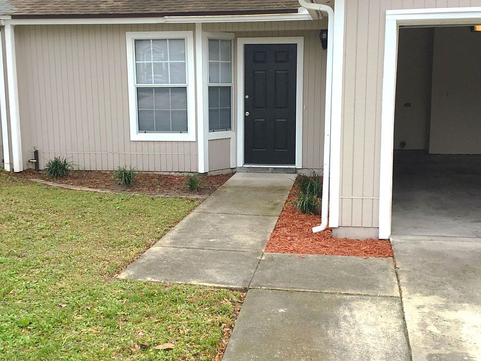 1st image of 8028 Virgo St
