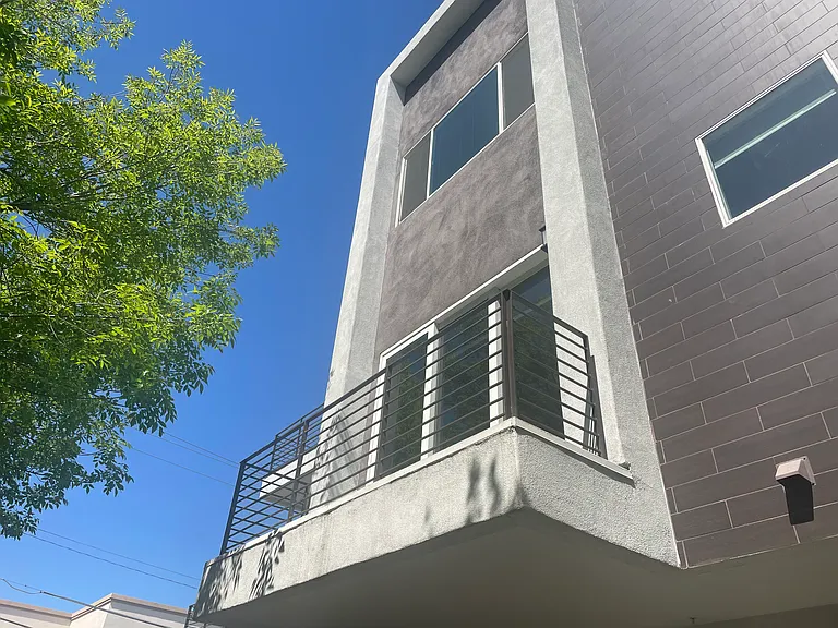 4444 N 25th St #31 — Photo 7