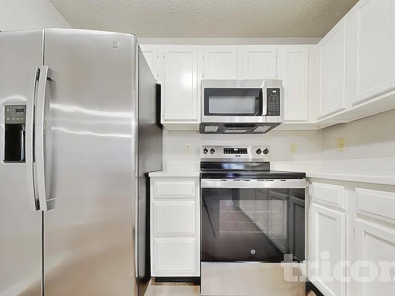 5926 Bowie Ln — Photo 6