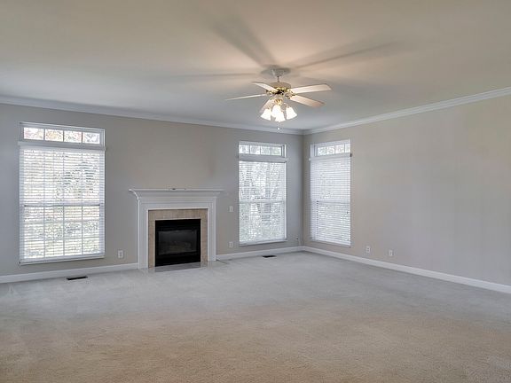 5th image of 1812 Apple Ridge Cir