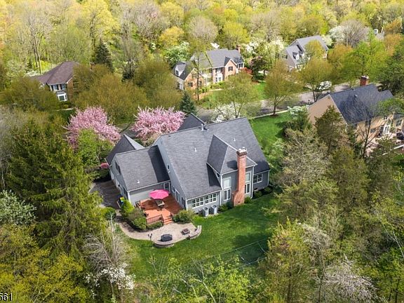 2nd image of 98 Bernard Dr