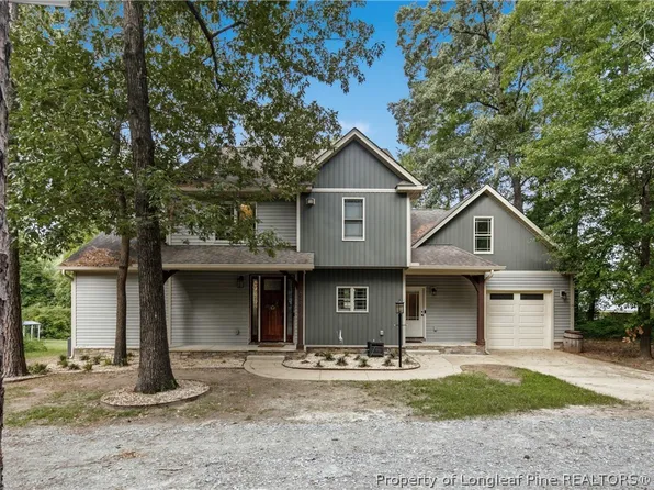 6441 Bingham Pl, Fayetteville, NC 28304
