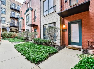 1055 W Monroe St #A, Chicago, IL 60607