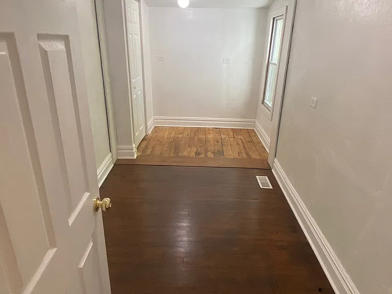 1431 Lafayette Blvd — Photo 5
