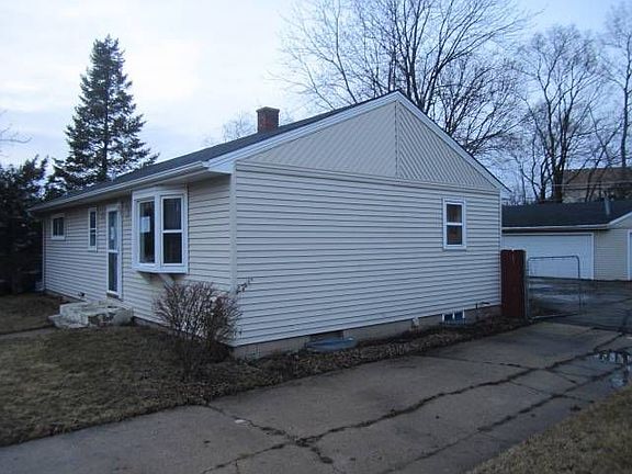 2nd image of 2808 Theresa Ave