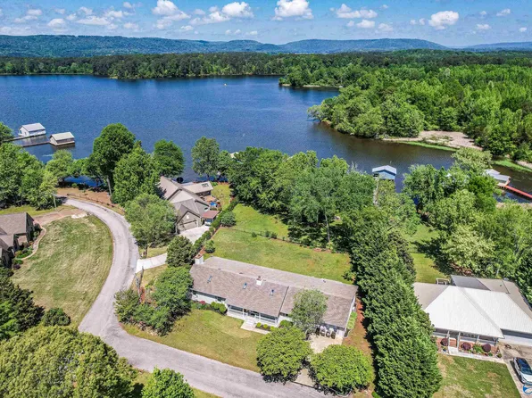 19 Lema Ln, Langston, AL 35755