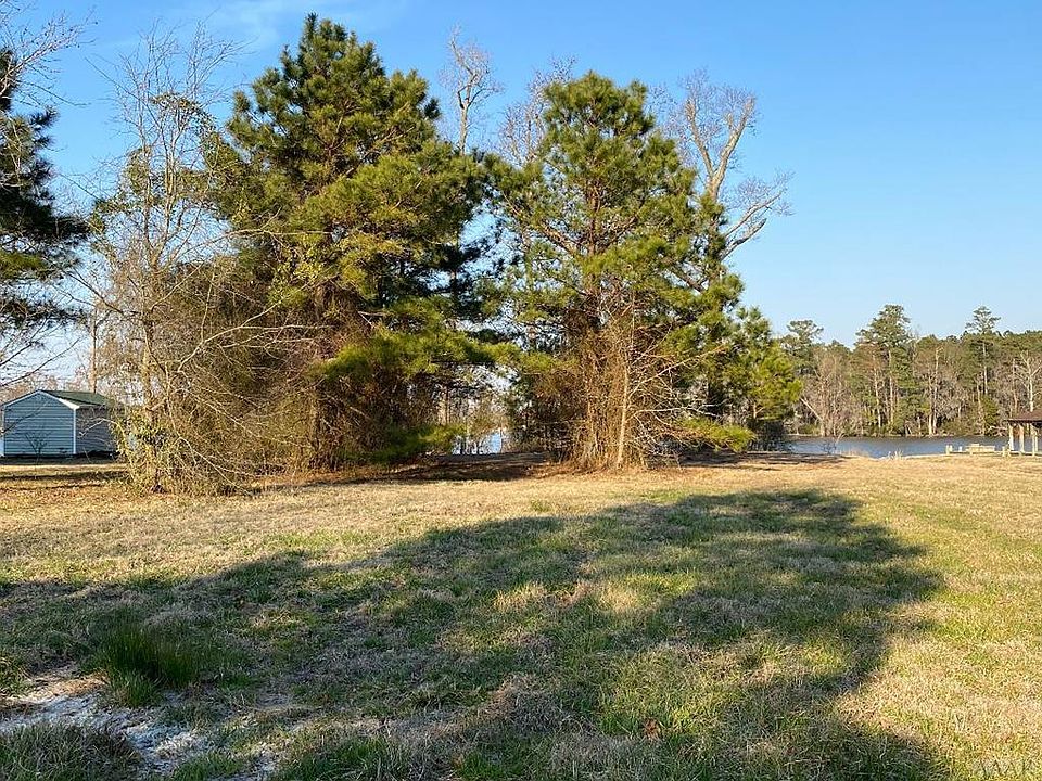 1st image of 449 Pointe Vista Dr