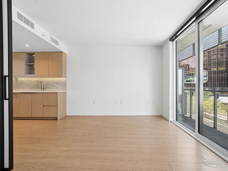 89 Nelson St #511 — Photo 15