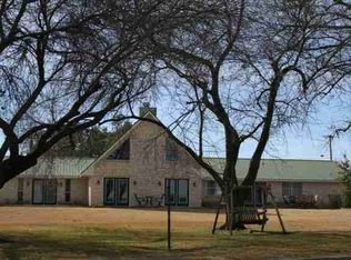 108 Sprucewood Dr, Sunrise Beach, TX 78643