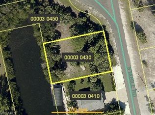 3901 Stabile Rd, Saint James City, FL 33956