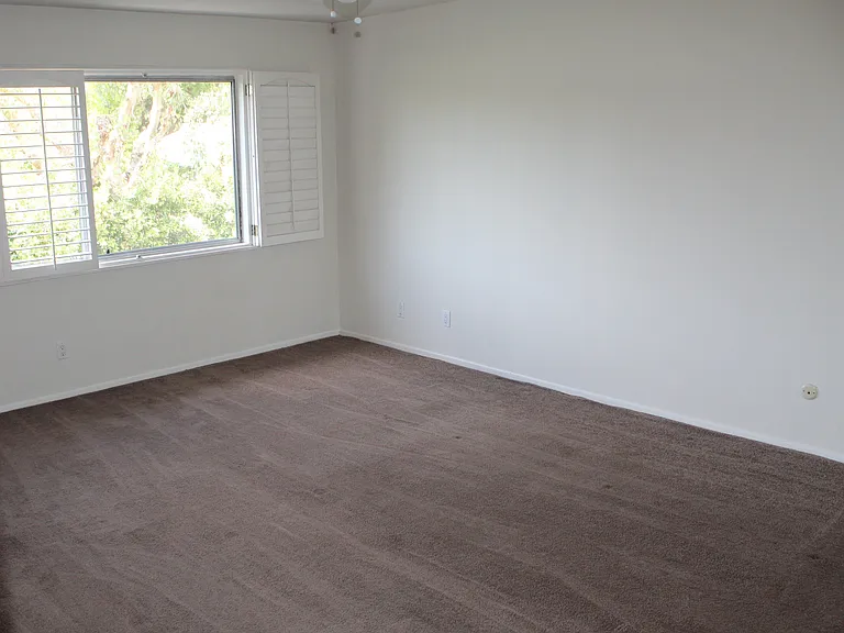 6254 Shoup Ave #1/2 — Photo 19