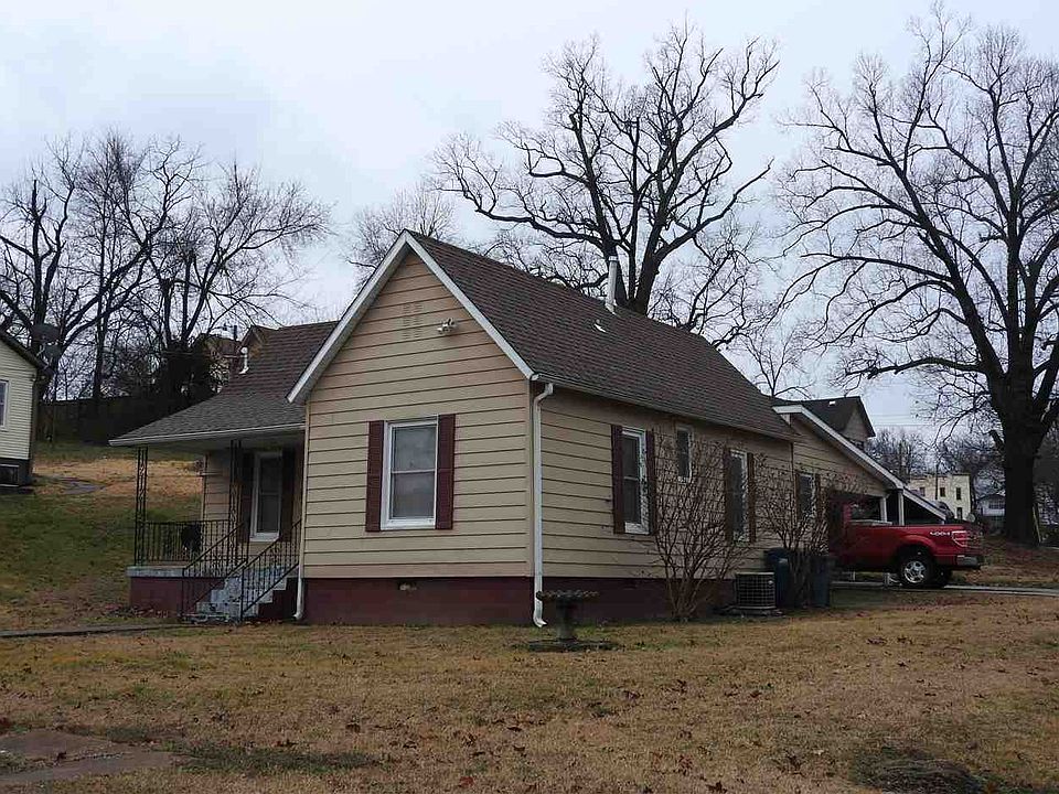 1st image of 1019 Nooney St