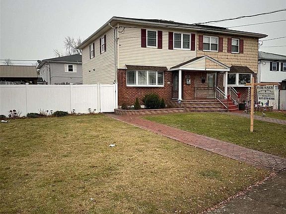 2nd image of 253-22 147 Avenue