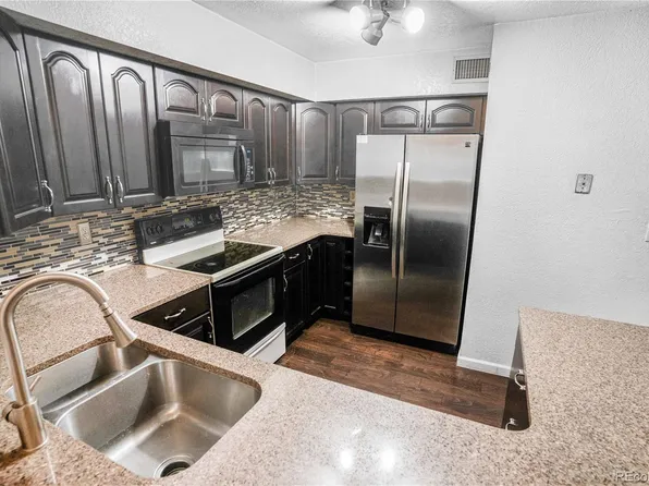 271 S Zinnia Way #1-B, Lakewood, CO 80228