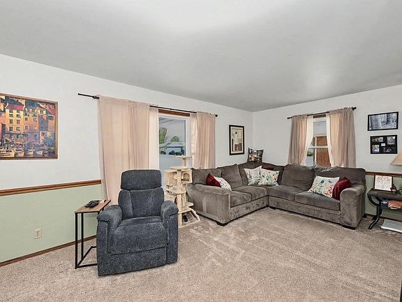 4th image of 3125 91st STREET