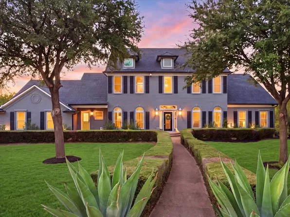 2945 Emerald Sound Dr, Cedar Hill, TX 75104