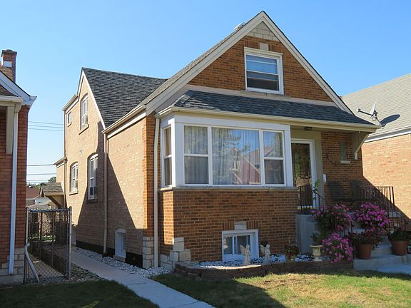 3rd image of 5538 S Oak Park Ave