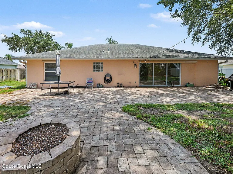 771 Wild Flower St — Photo 20
