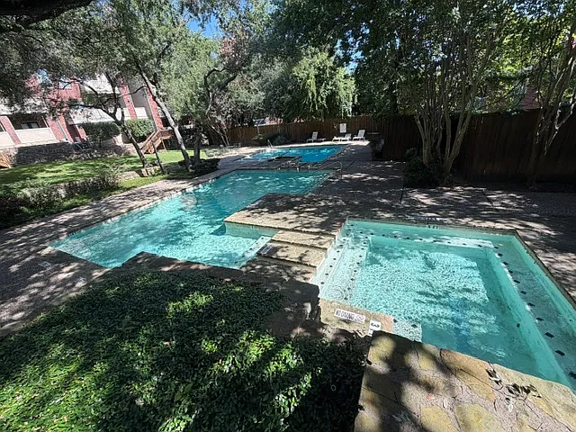 8601 Park Ln #422 — Photo 3