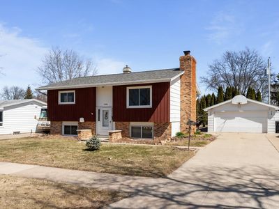 1108 REICHOW STREET, Oshkosh, WI, 54902
