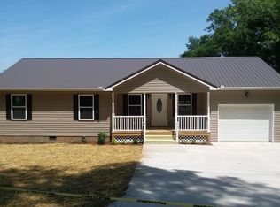 218 Caylor Ln, Tazewell, TN 37879