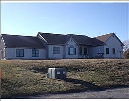 1st image of 120 Windstone Dr
