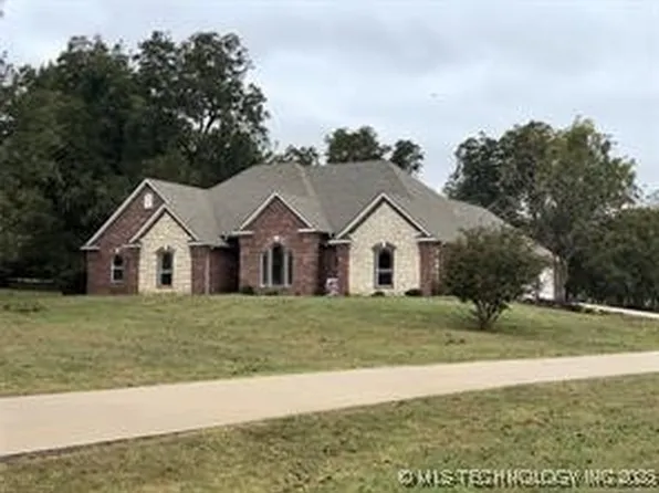 1498 Deer Run Dr, Fort Gibson, OK 74434